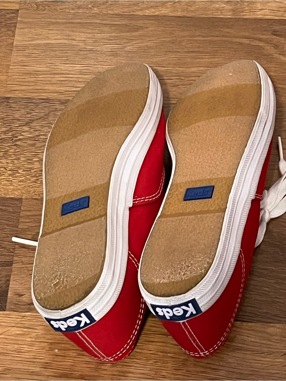 Keds Champion Lace-Up Sneakers. Red and white. 6.5. Timeless. Basic. 90’s. - Picture 6 of 7